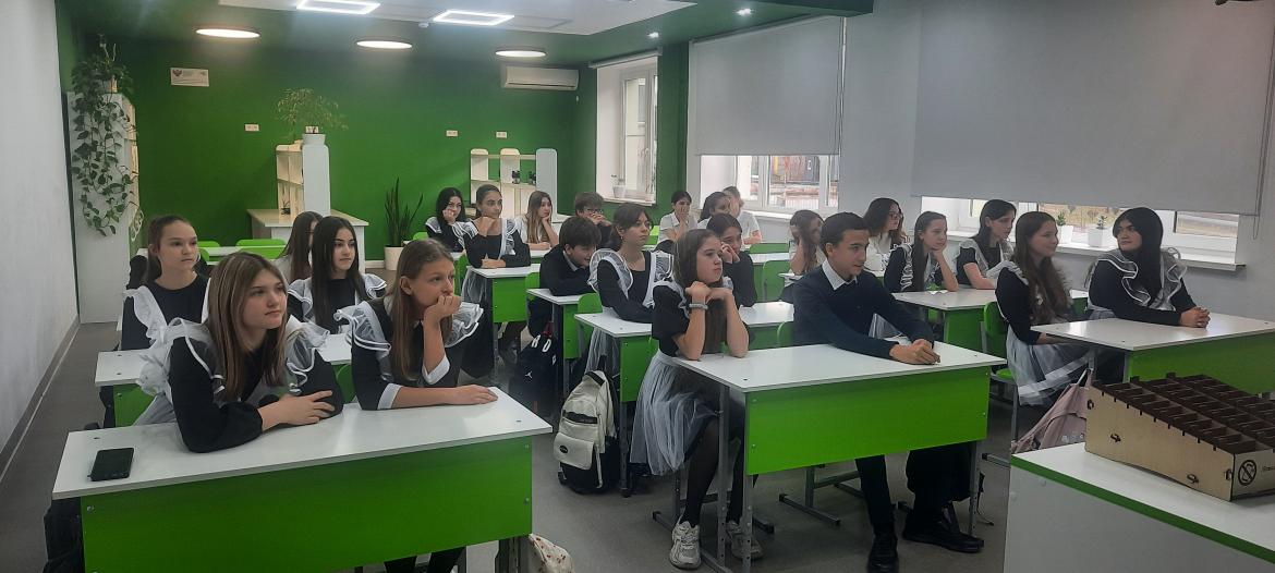 Онлайн-лекция для юных экологов Туапсе: разбираемся с микропластиком.